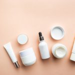 our expert dermatologists create a medical-grade skincare routine tailored just for you.